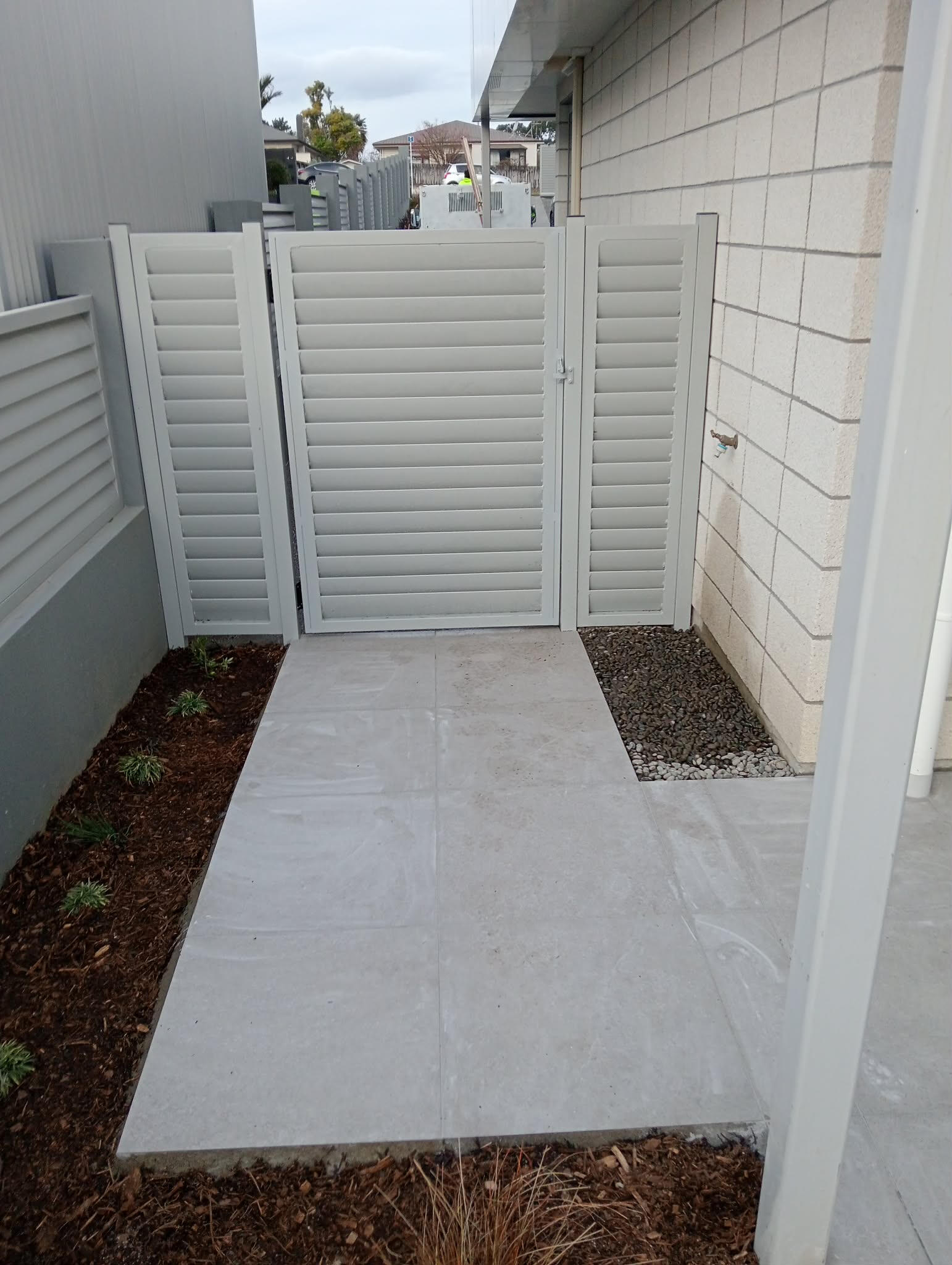 Paving & Tiling